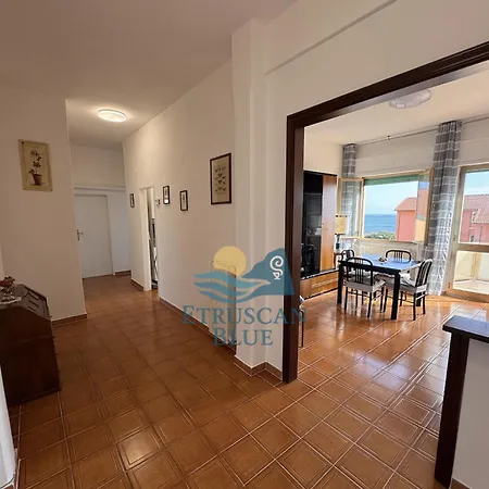 Daire Etruscan Blue House Piombino